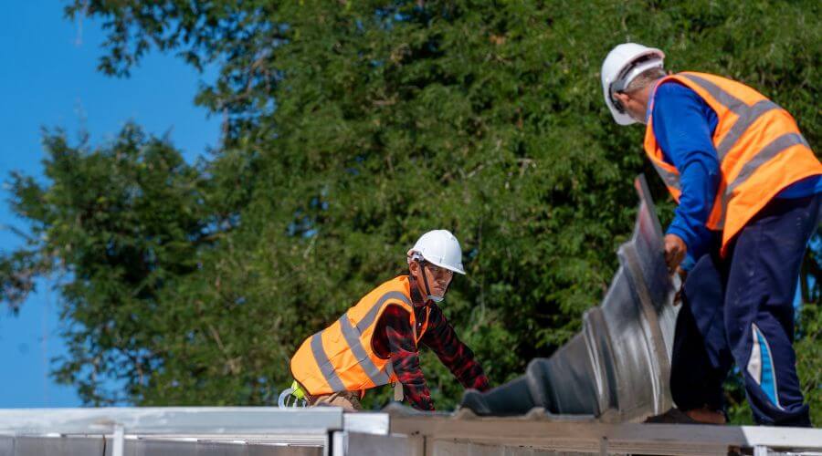 Professional new roof installation services in Middleburg, OH